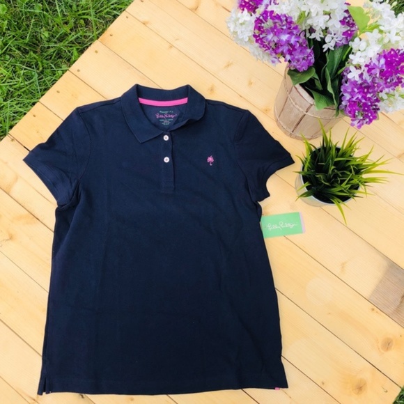 ❤️Lilly pulitzer button down shirt - Picture 2 of 4